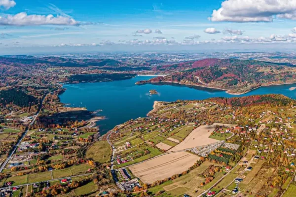 Nowy plac zabaw w Kozińcu powstanie jeszcze w tym roku – umowa podpisana