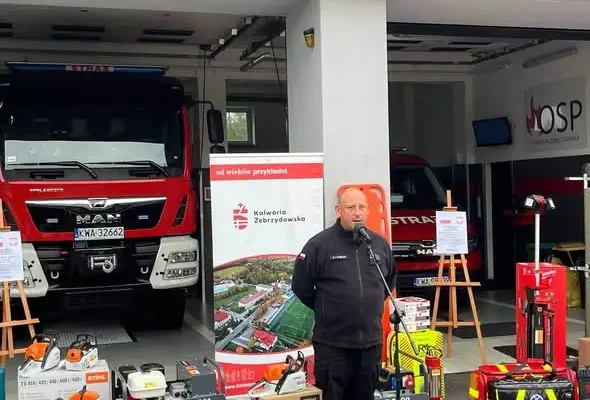 Nowy sprzęt dla OSP w Kalwarii Zebrzydowskiej – wzmocnienie ochrony ludności
