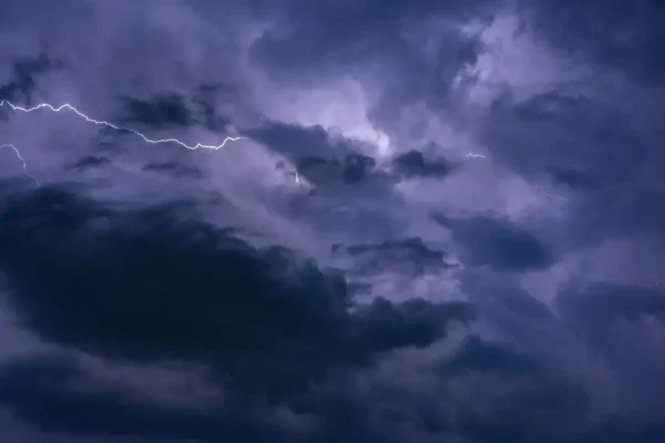 Ostrzeżenie meteorologiczne: burze z gradem w powiecie wadowickim