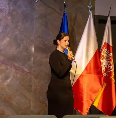 Wicemarszałek życzy uczniom ZS im. KEN w Kalwarii Zebrzydowskiej, aby szkoła była ich drugim domem