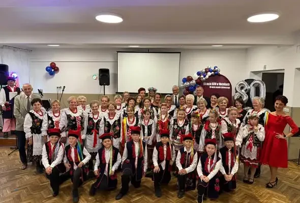 Woźniki świętowały 80-lecie KGW i 40-lecie zespołu „Woźniczanki”
