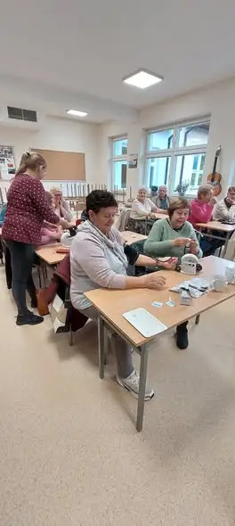 Pielęgniarka środowiskowa odwiedziła Klub Seniora w Wieprzu