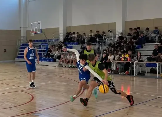 Finał powiatowy Licealiady w koszykówce 3×3 w Andrychowie: brąz dla gospodarzy