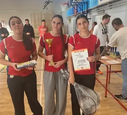 Wadowiccy licealiści najlepsi w powiatowym badmintonie Licealiady