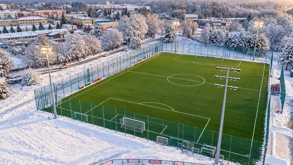 MOSiR Wadowice zaprasza na wynajem sztucznego boiska na treningi i sparingi