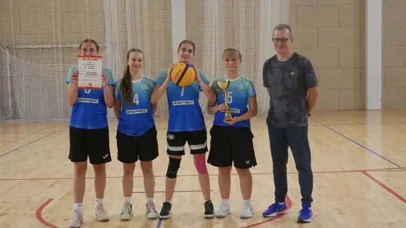 LO Andrychów najlepsze w powiecie w koszykówce 3×3 dziewcząt